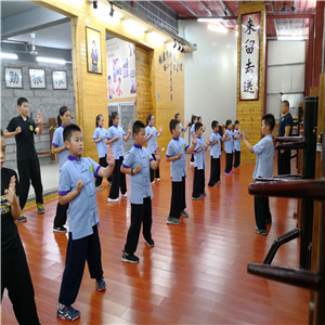 少(shǎo)年(nián)團